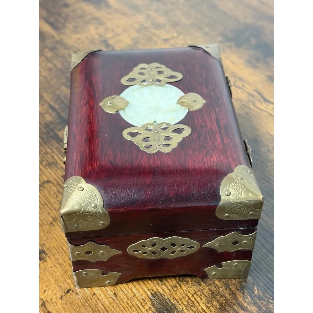 Vintage Chinese Jewelry Box Red Wood Jade Brass Fish Floral Details 5